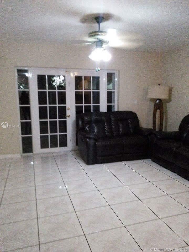 Hialeah, FL 33018,2850 W 80th St #104-2