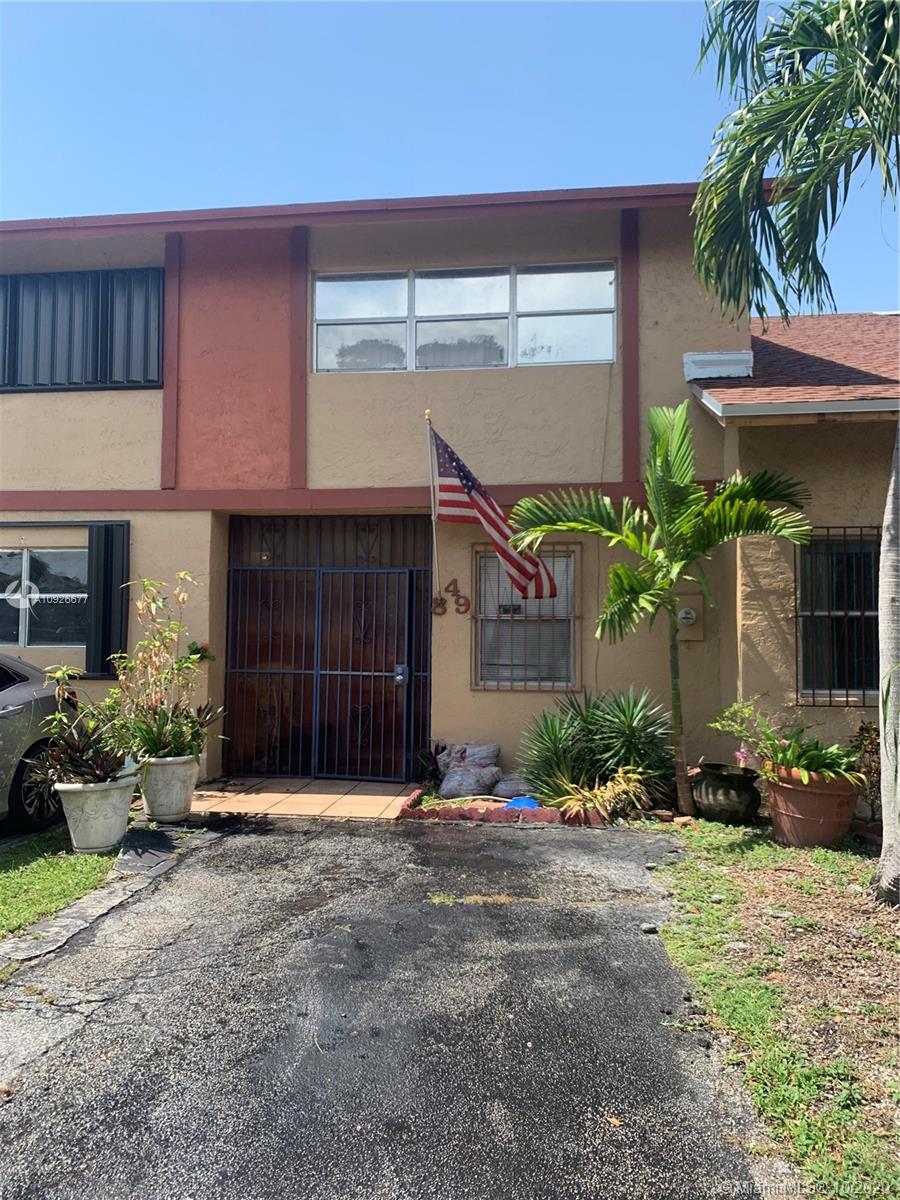 849 W 41st St #60, Hialeah, FL 33012