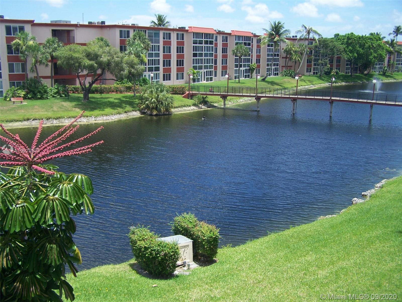 1080 Del Lago Cir #305,  Sunrise,  FL 33313