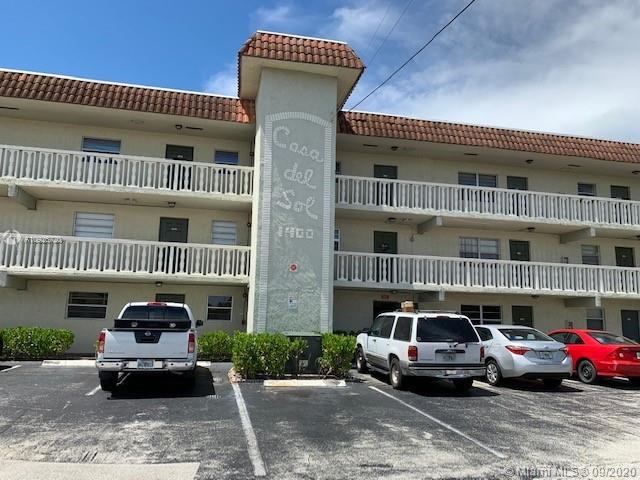 Fort Lauderdale, FL 33334,1400 NE 57th St #208