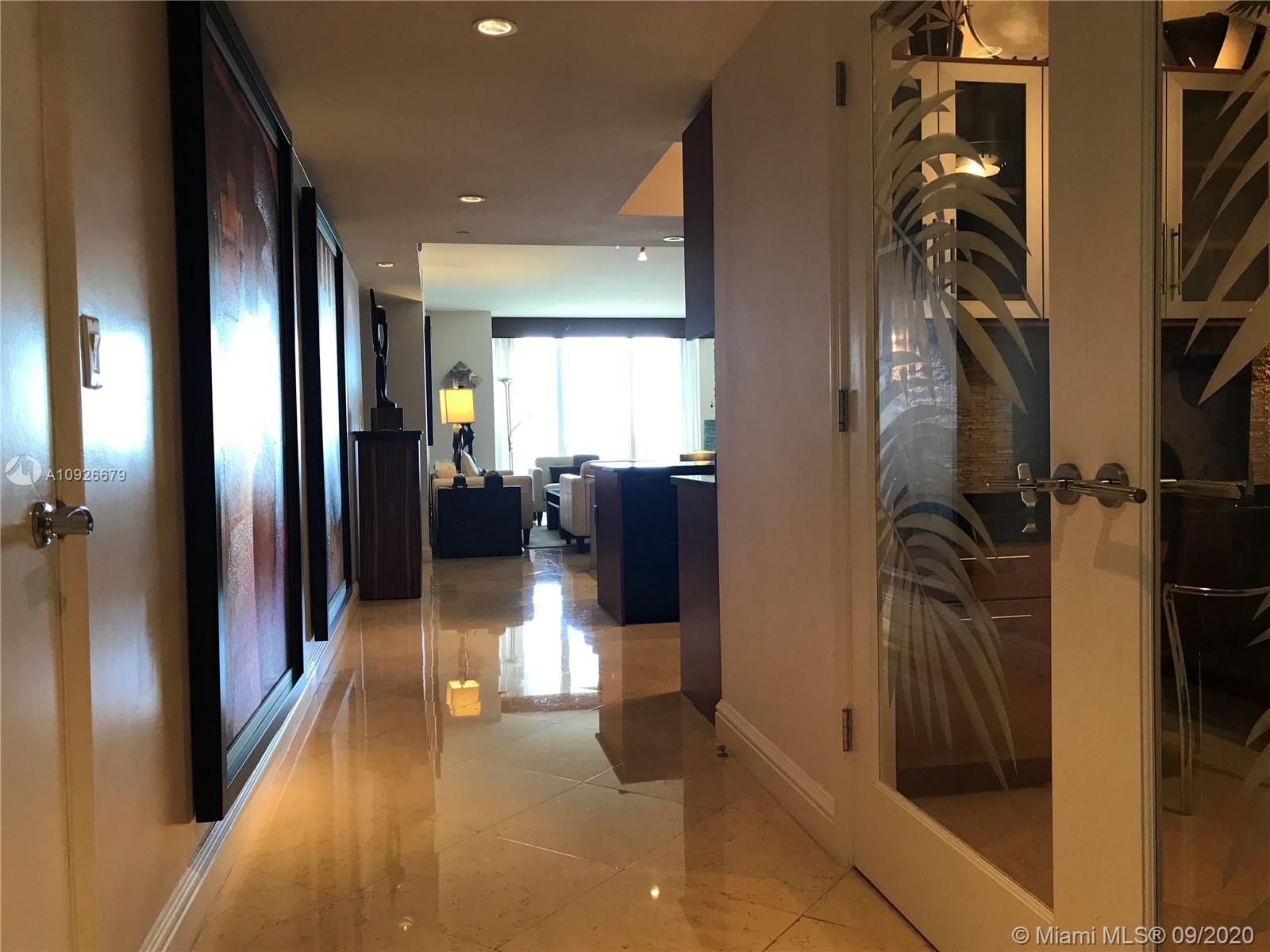 Hallandale Beach, FL 33009,1830 S Ocean Dr #3111