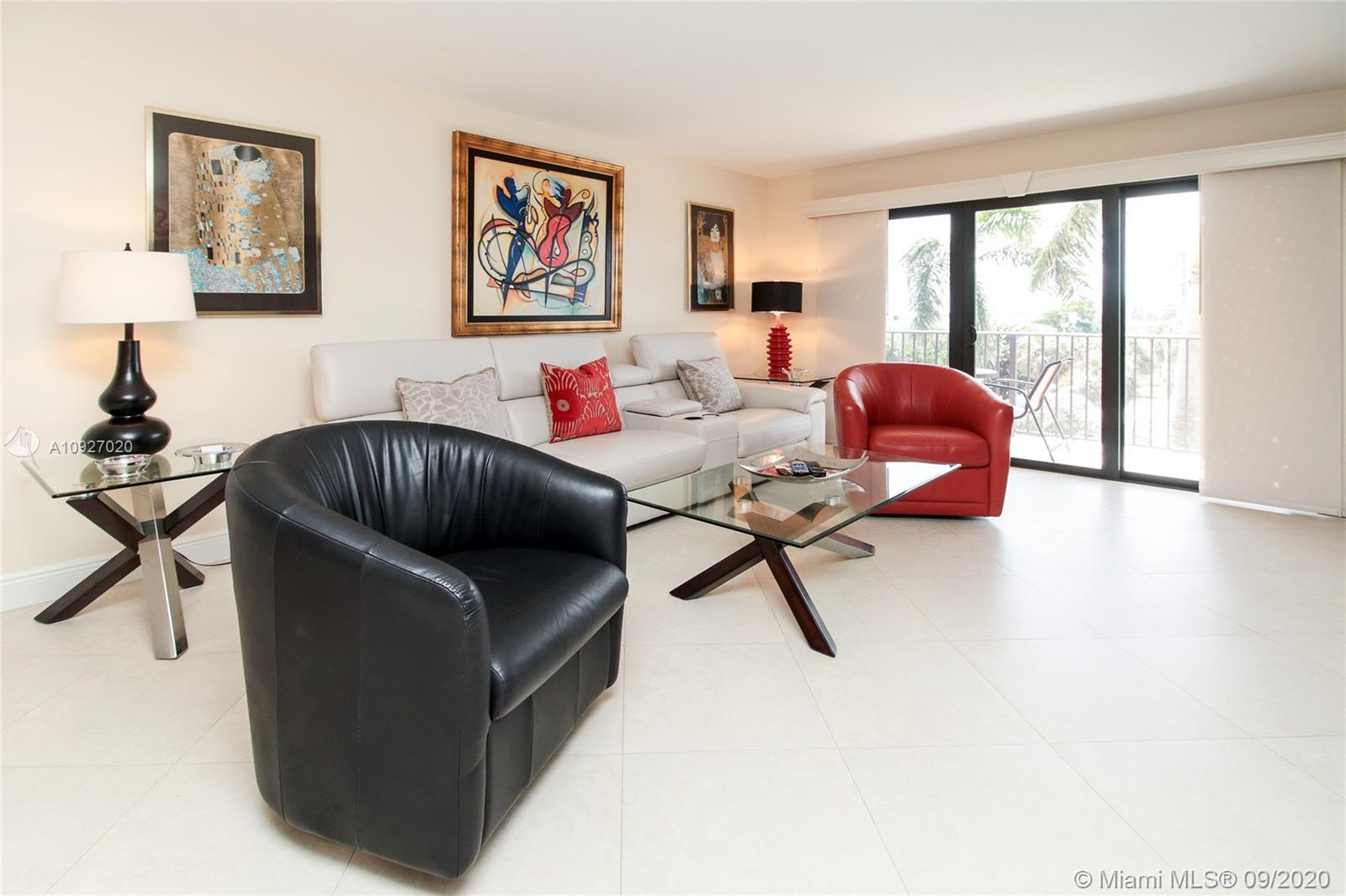 Hollywood, FL 33019,1201 S Ocean Dr #406S