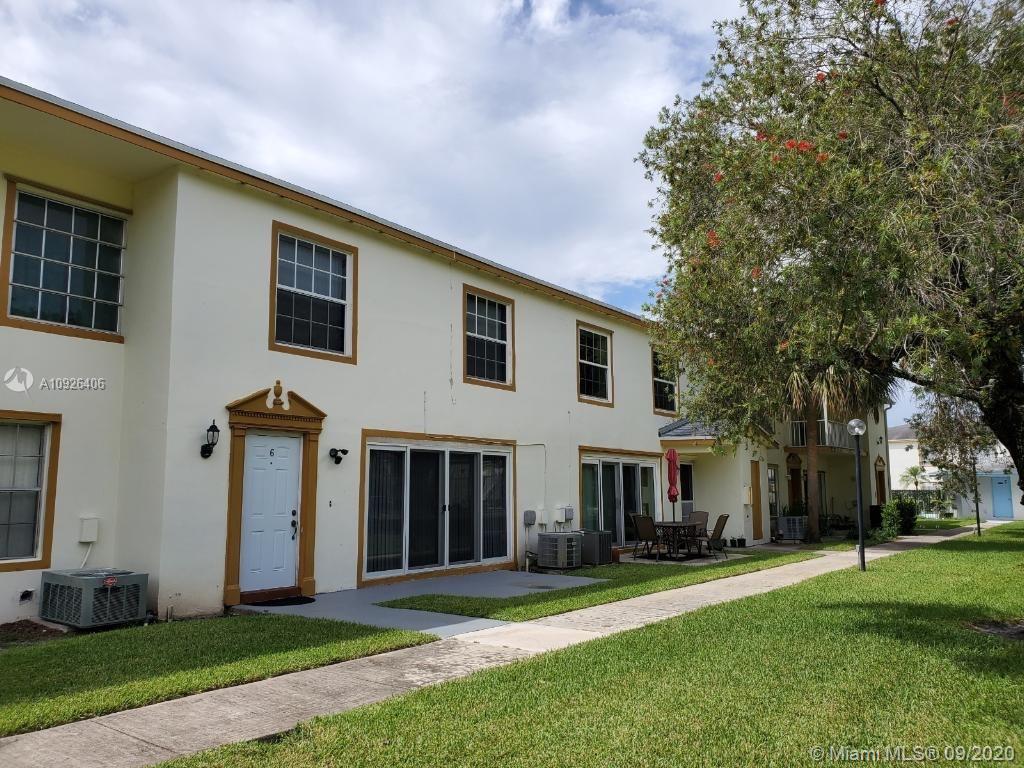 5850 NW 57th Ave #5, Tamarac, FL 33319