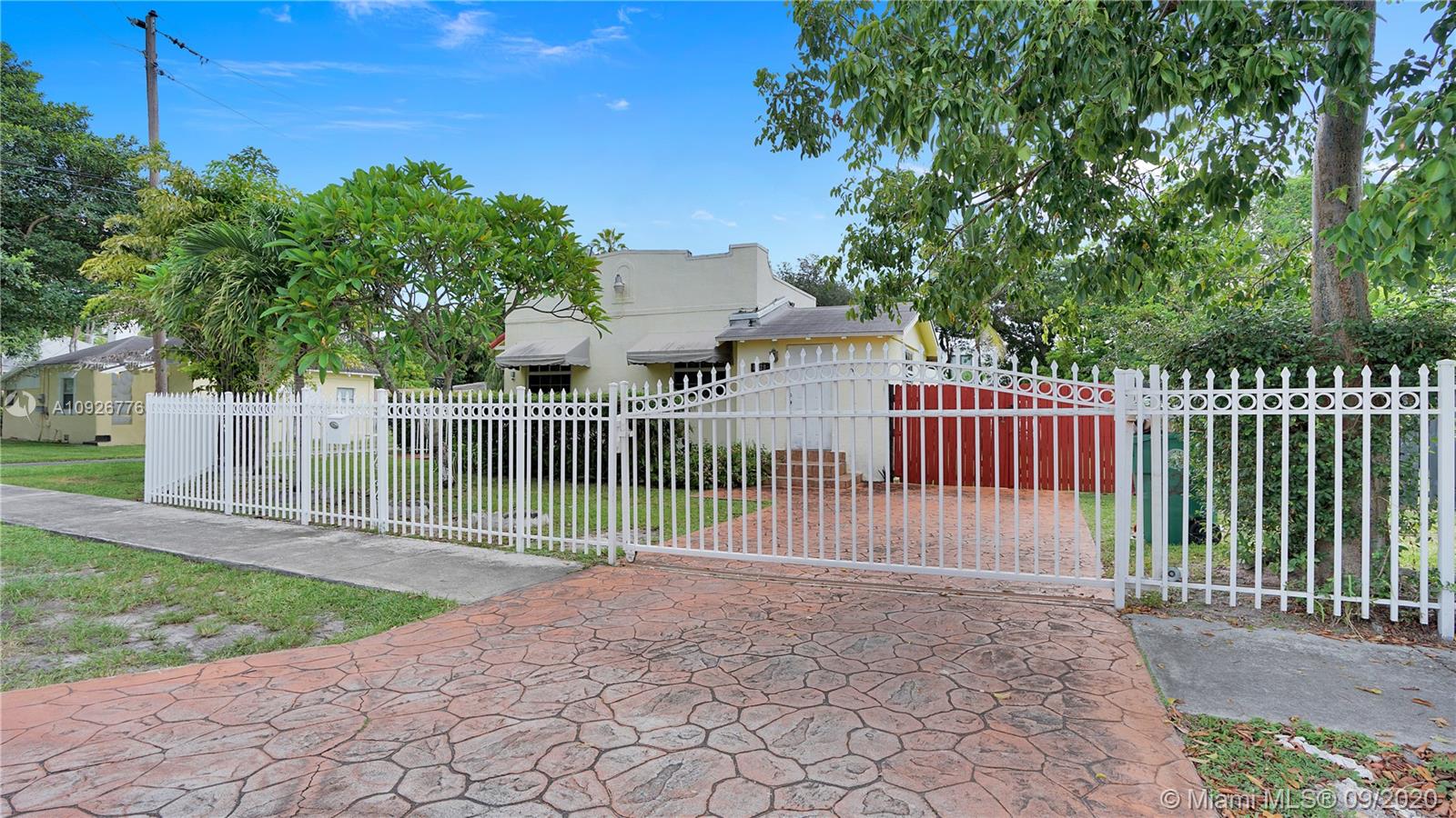 Miami, FL 33138,8629 NE 8th Ct