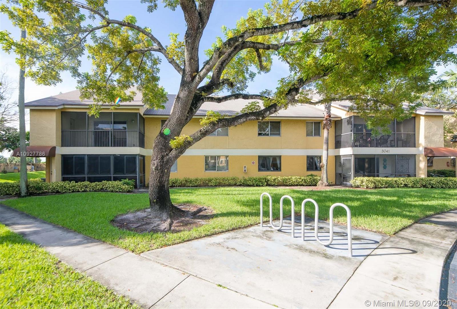 Oakland Park, FL 33309,3041 N Oakland Forest Dr #102