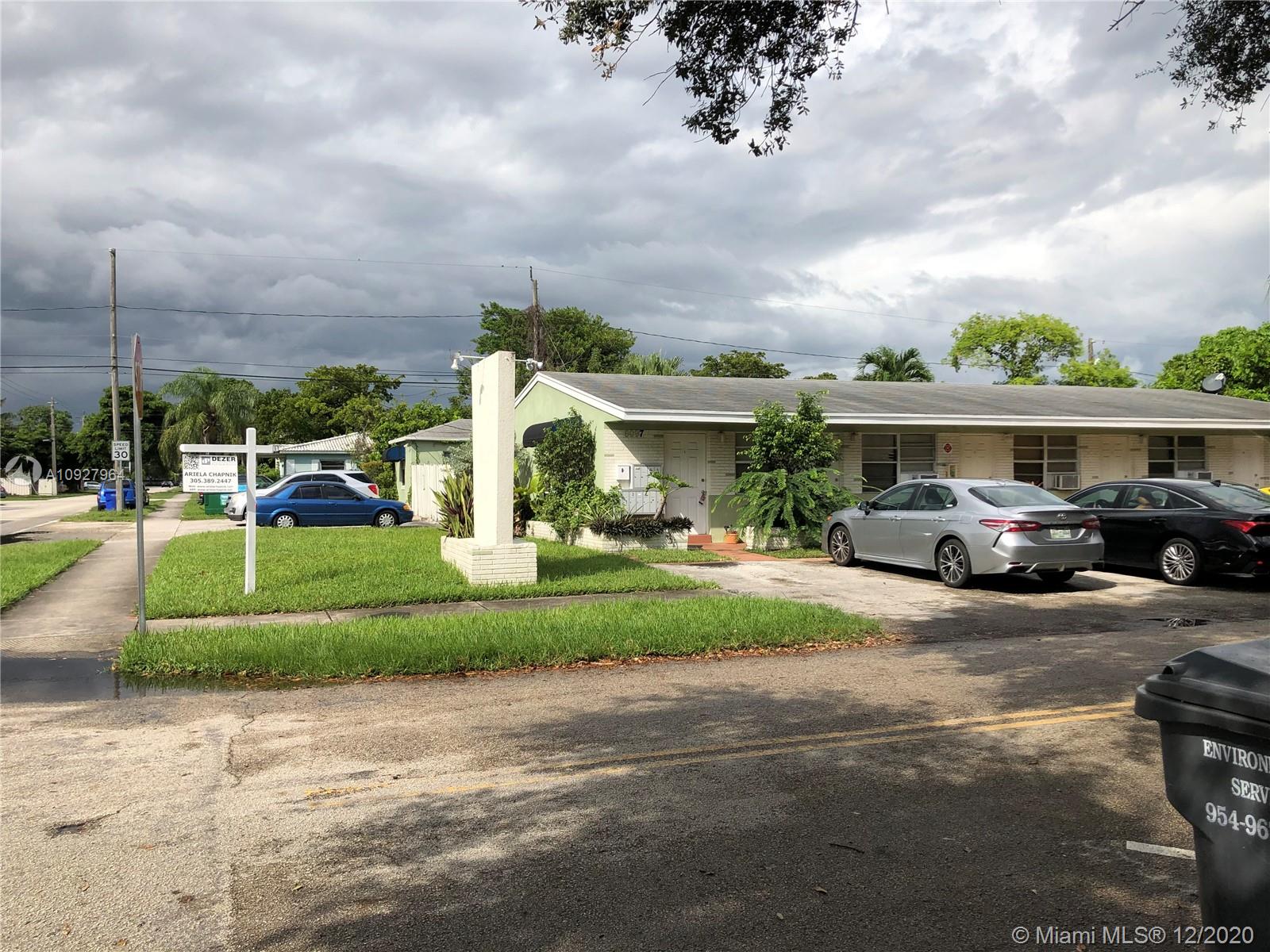 6097 Rodman St, Hollywood, FL 33023