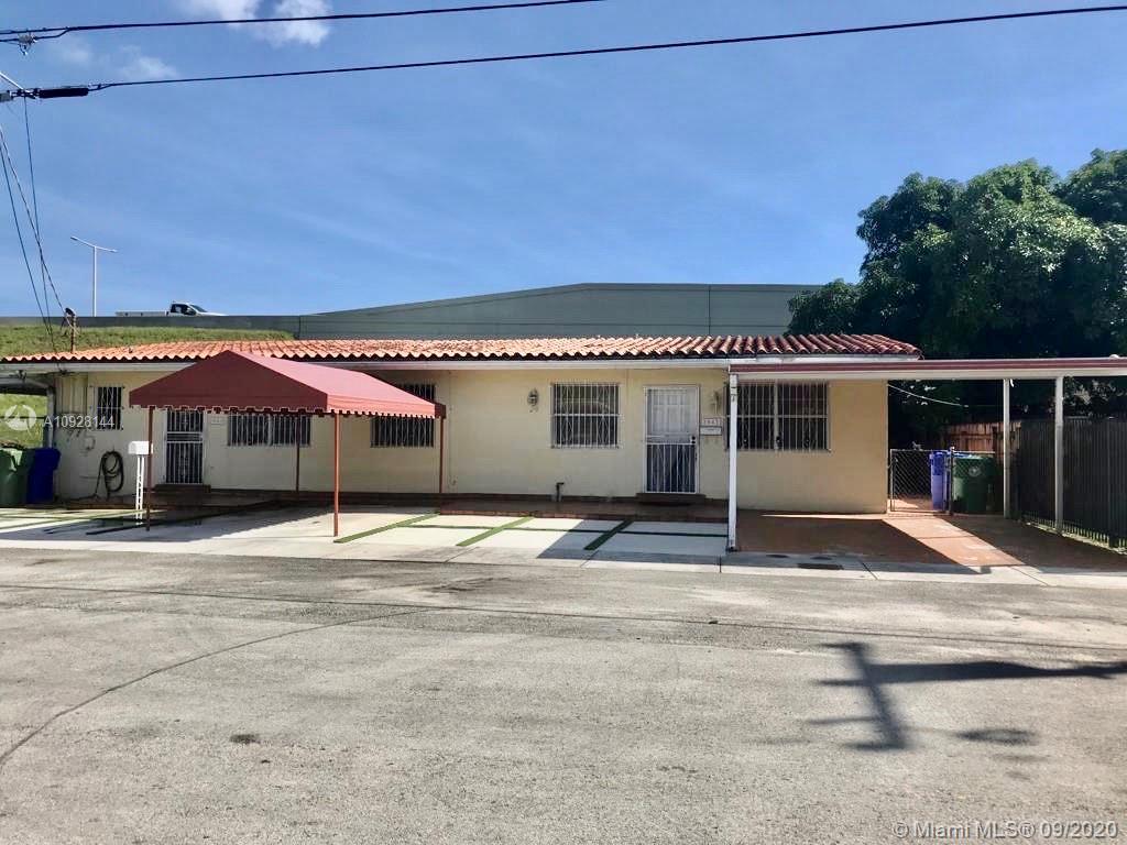 2840-2842 NW 13th St, Miami, FL 33125