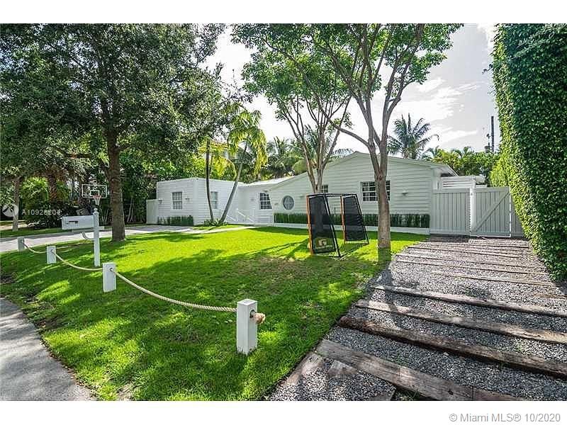 Key Biscayne, FL 33149,455 Warren Ln