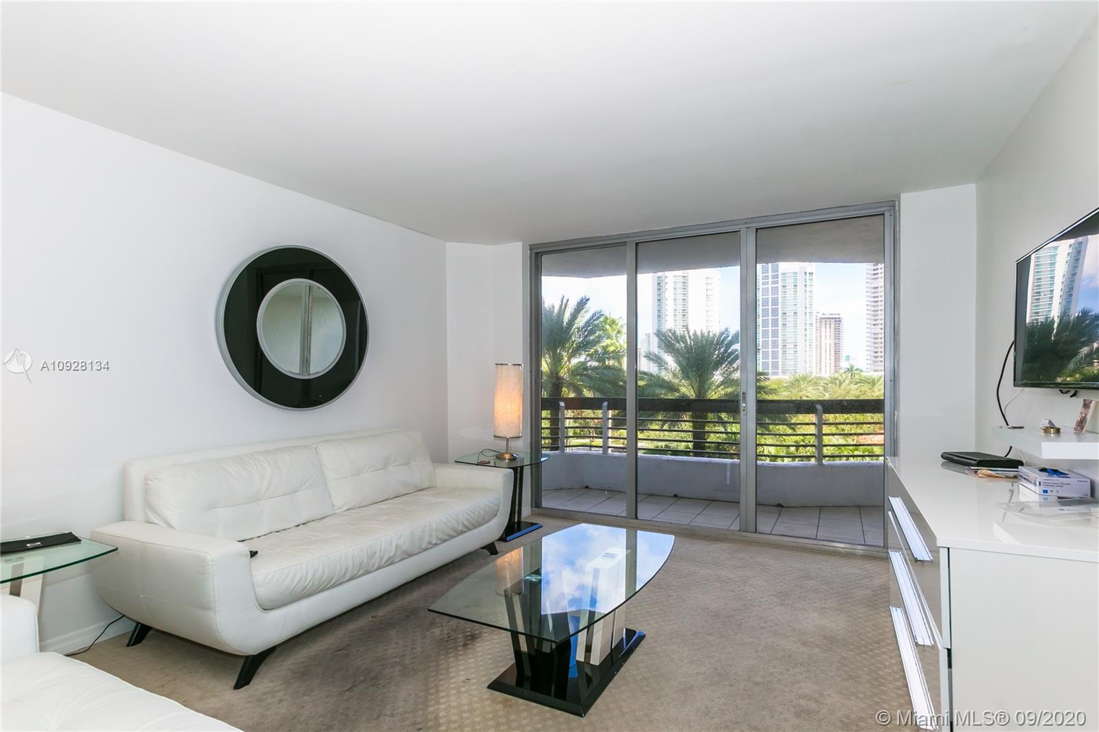 3600 Mystic Pointe Dr #509, Aventura, FL 33180