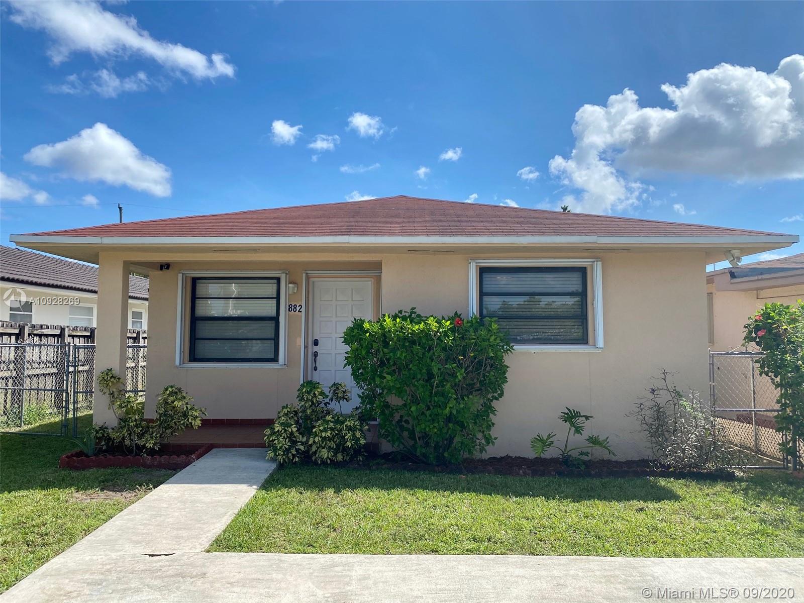 882 E 27th St, Hialeah, FL 33013