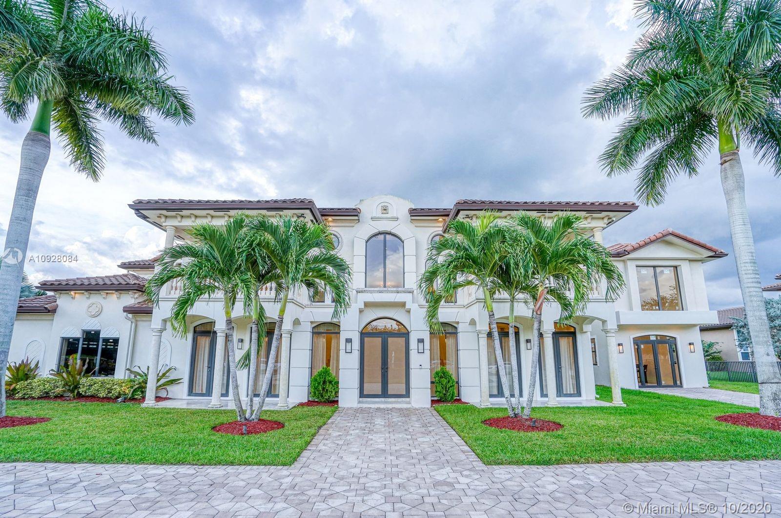 Davie, FL 33330,12683 Grand Oaks Dr