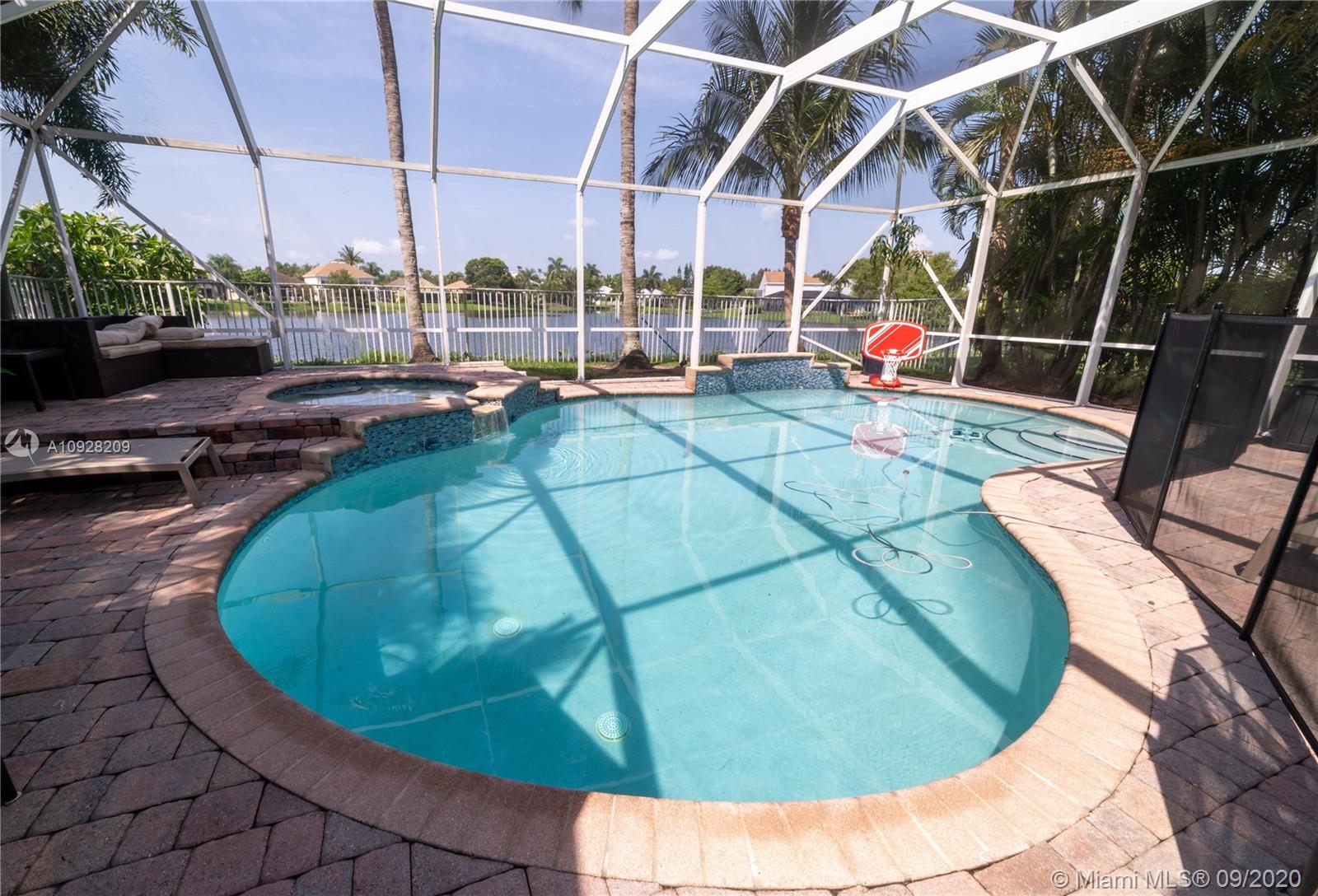 2072 NW Marsh Rabbit Ln, Jensen Beach, FL 34957