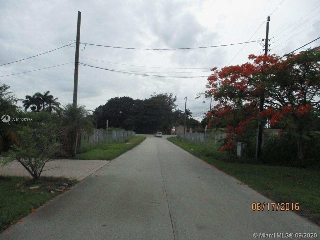 Miami, FL 33169,159 NW 158 STREET