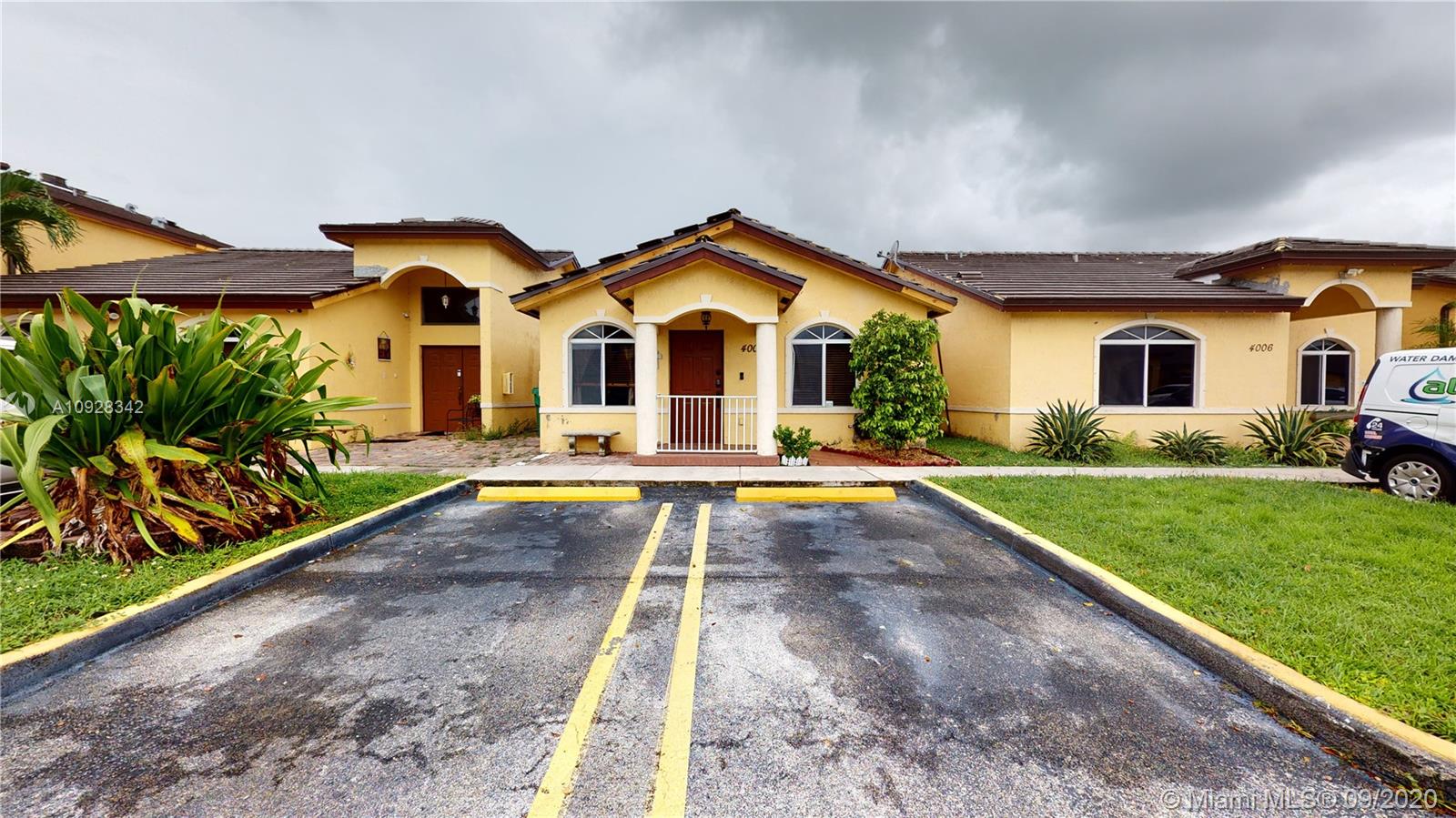 18862 NW 86th Ct #4005,  Hialeah,  FL 33015