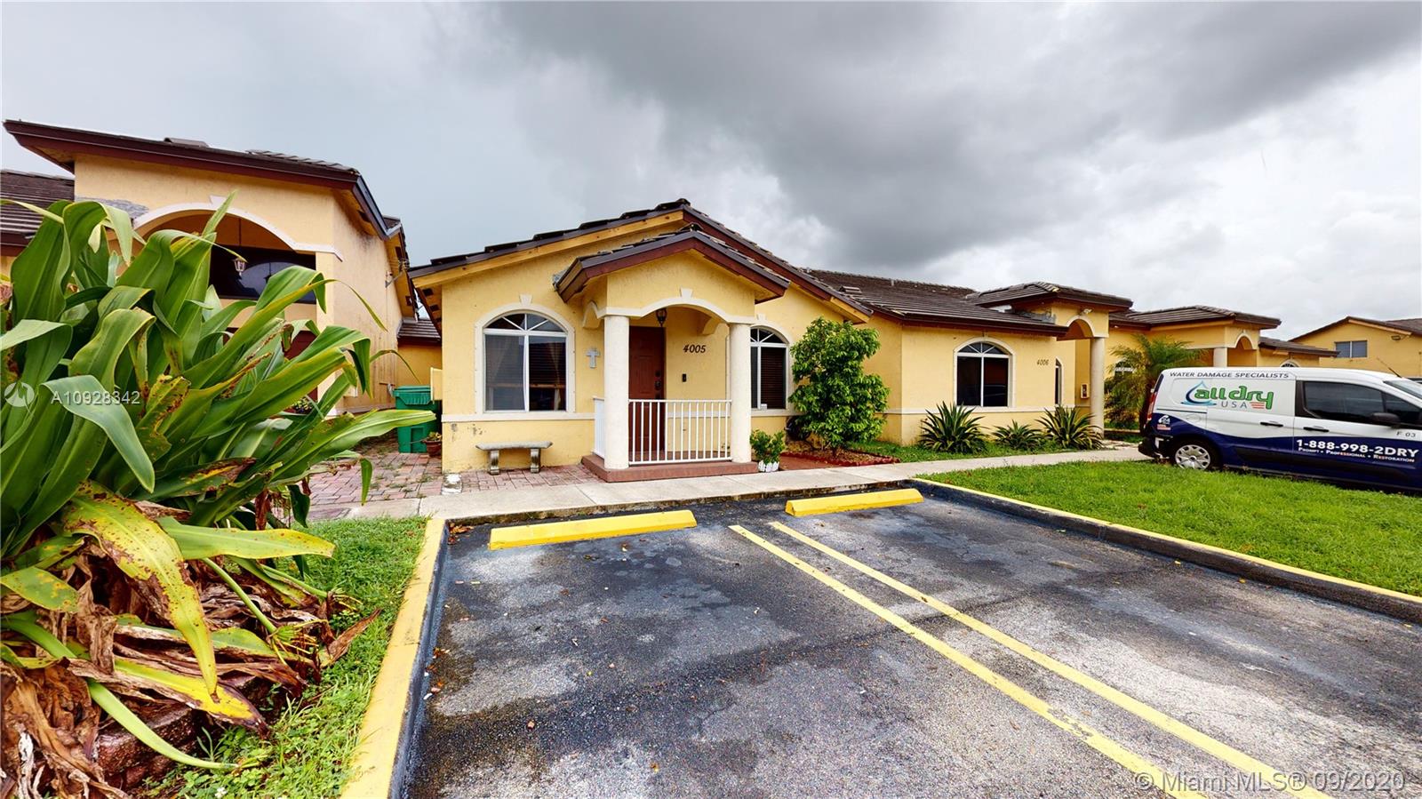 Hialeah, FL 33015,18862 NW 86th Ct #4005