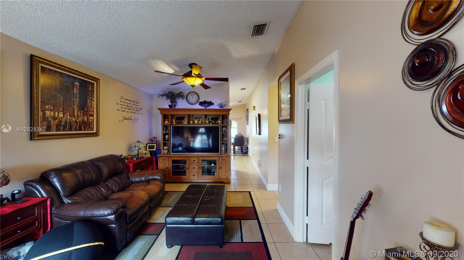 Hialeah, FL 33015,18862 NW 86th Ct #4005