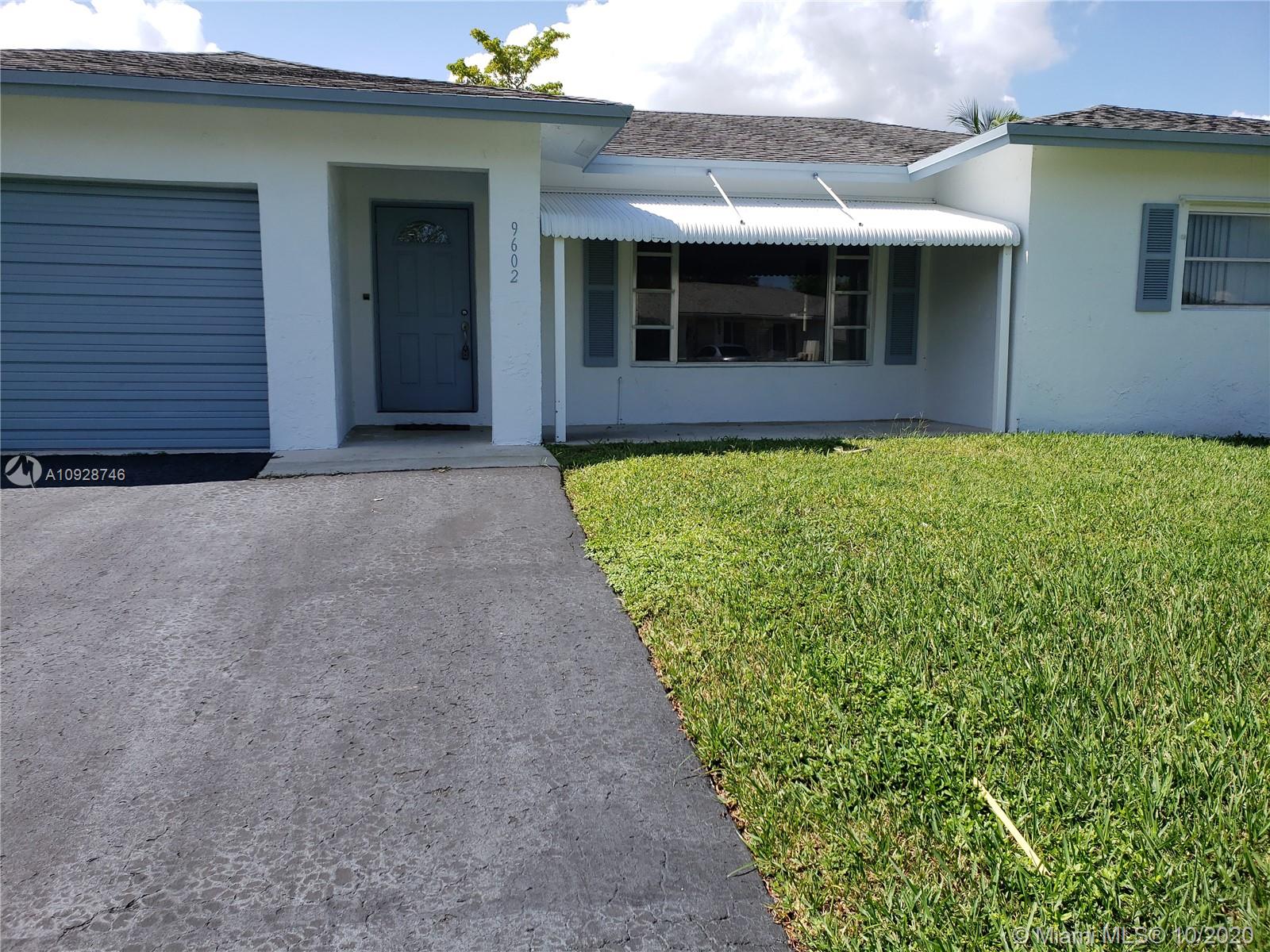 9602 NW 72nd St, Tamarac, FL 33321