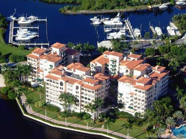 Coral Gables, FL 33158,13660 Deering Bay Dr #14