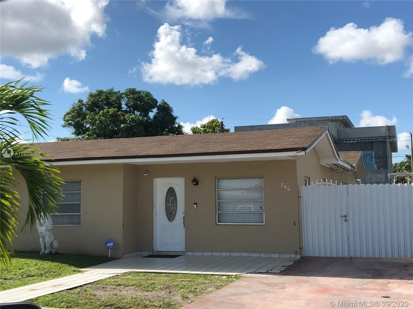 740 E 42nd St, Hialeah, FL 33013