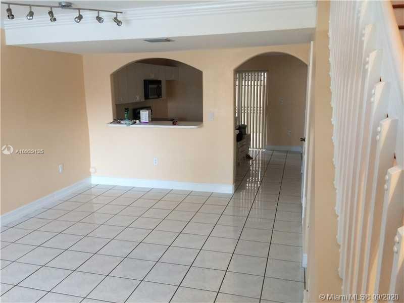 Hialeah Gardens, FL 33016,8414 NW 103rd St #105