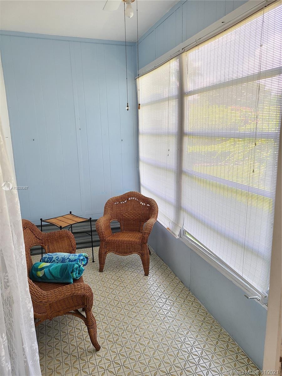 Lauderhill, FL 33313,4331 NW 16th St #D108