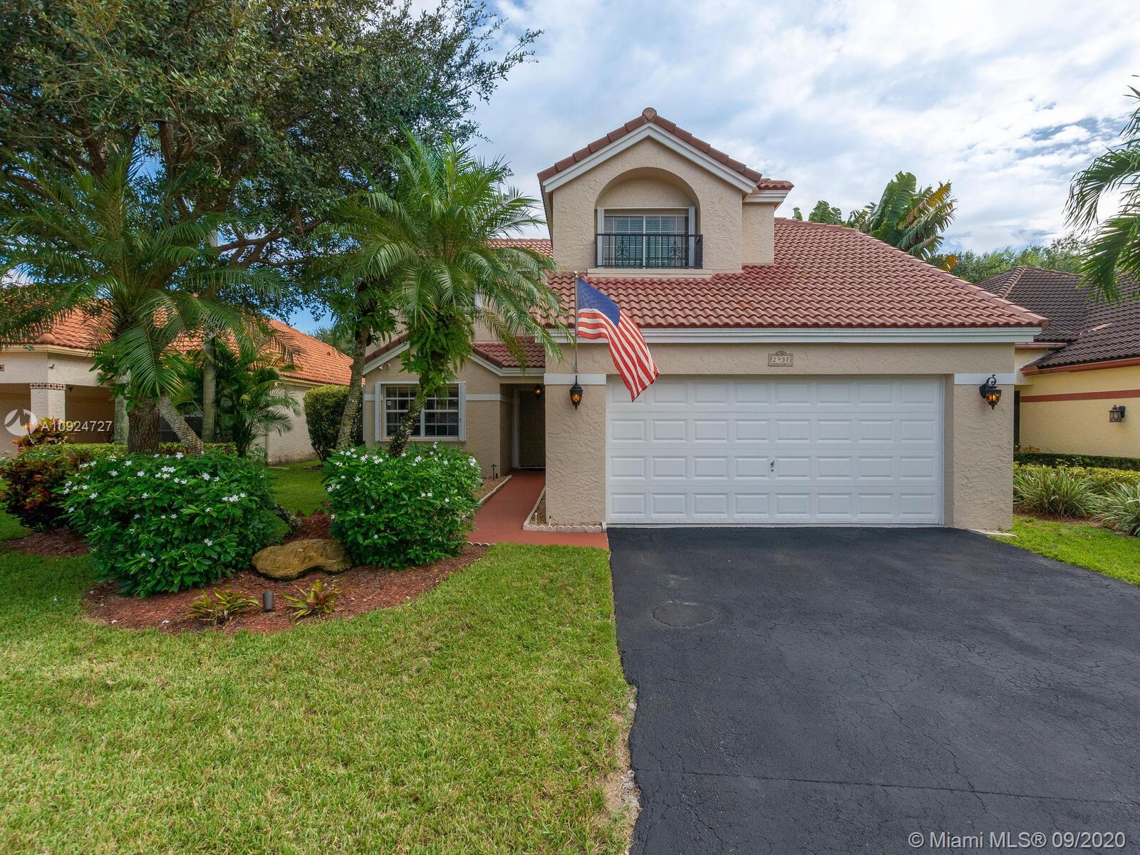 2937 Oak Park Cir, Davie, FL 33328