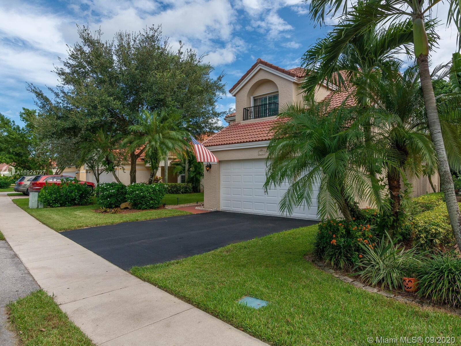 Davie, FL 33328,2937 Oak Park Cir