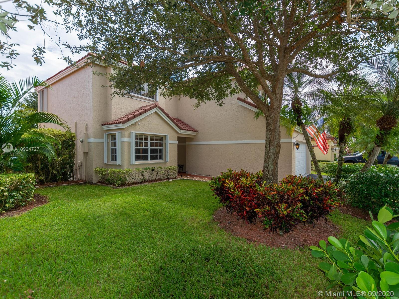 Davie, FL 33328,2937 Oak Park Cir