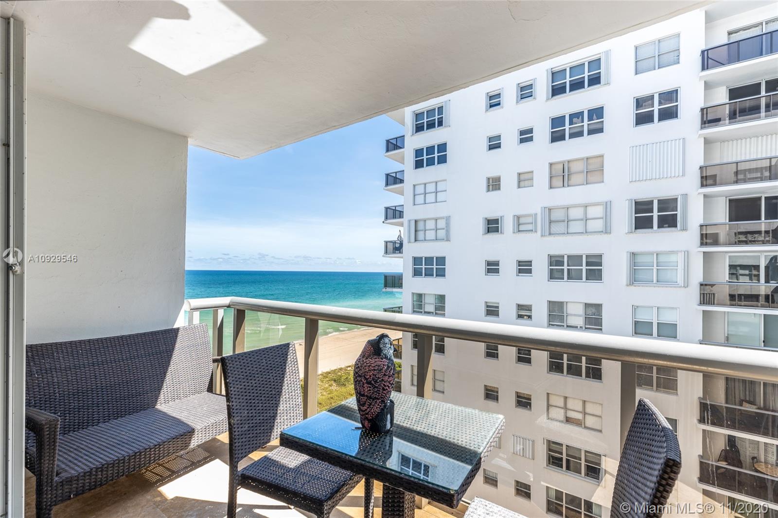 6039 Collins Ave #1204, Miami Beach, FL 33140