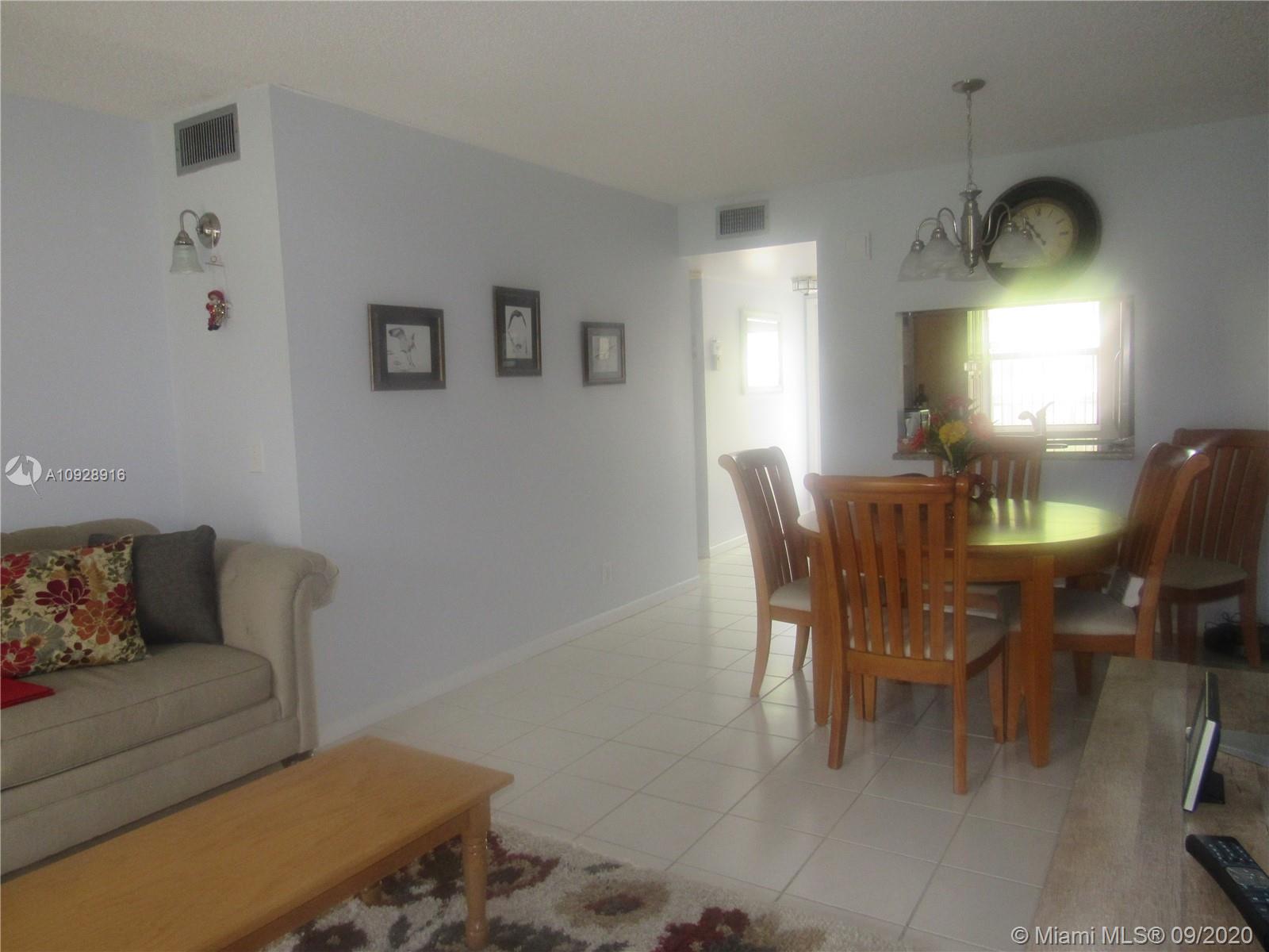 Sunrise, FL 33322,10434 Sunrise Lakes #208