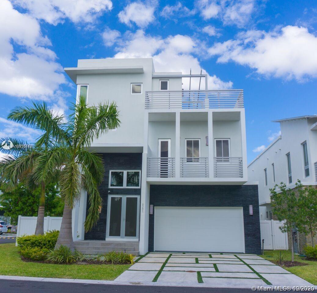 8291 NW 34th St  For Sale A10935749, FL