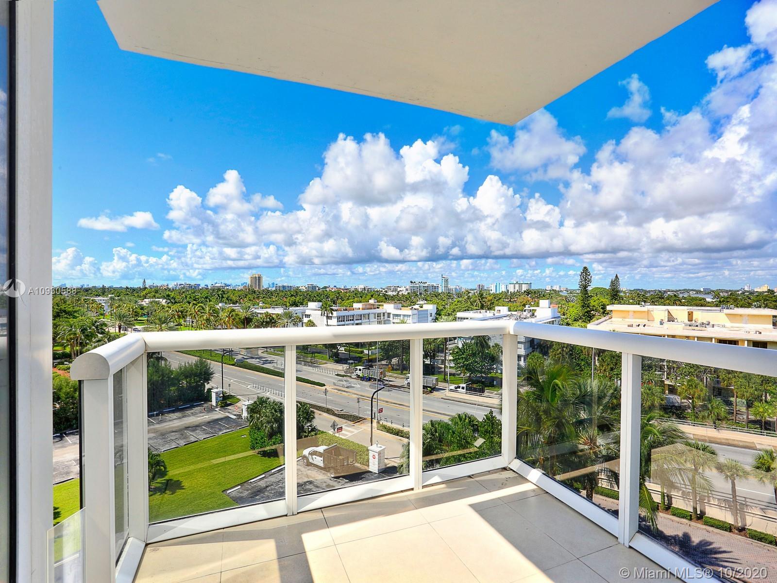 Photo 2 of Harbour House Apt 522 in Bal Harbour - MLS A10930588