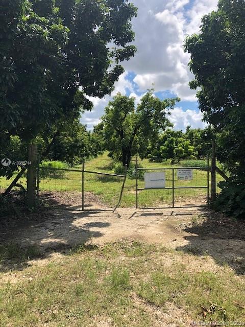 Homestead, FL 33034,20700 SW 328
