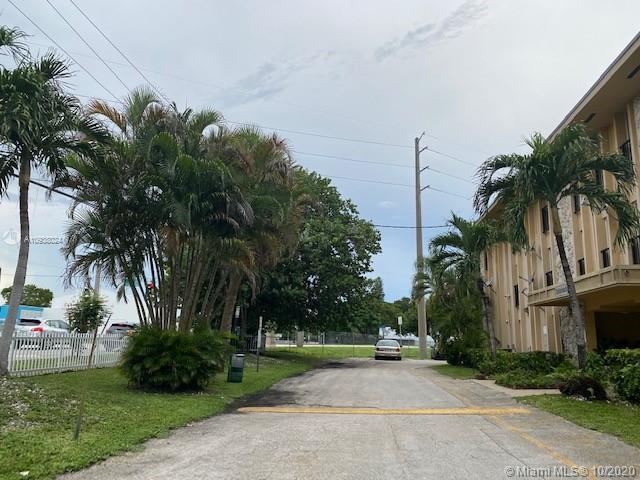 Miami Springs, FL 33166,241 S Royal Poinciana Blvd #304