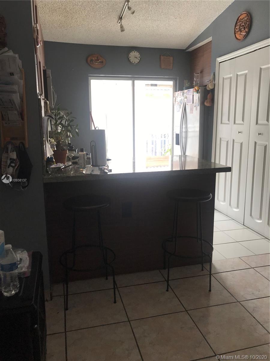 Hialeah, FL 33016,2403 W 76th St #209