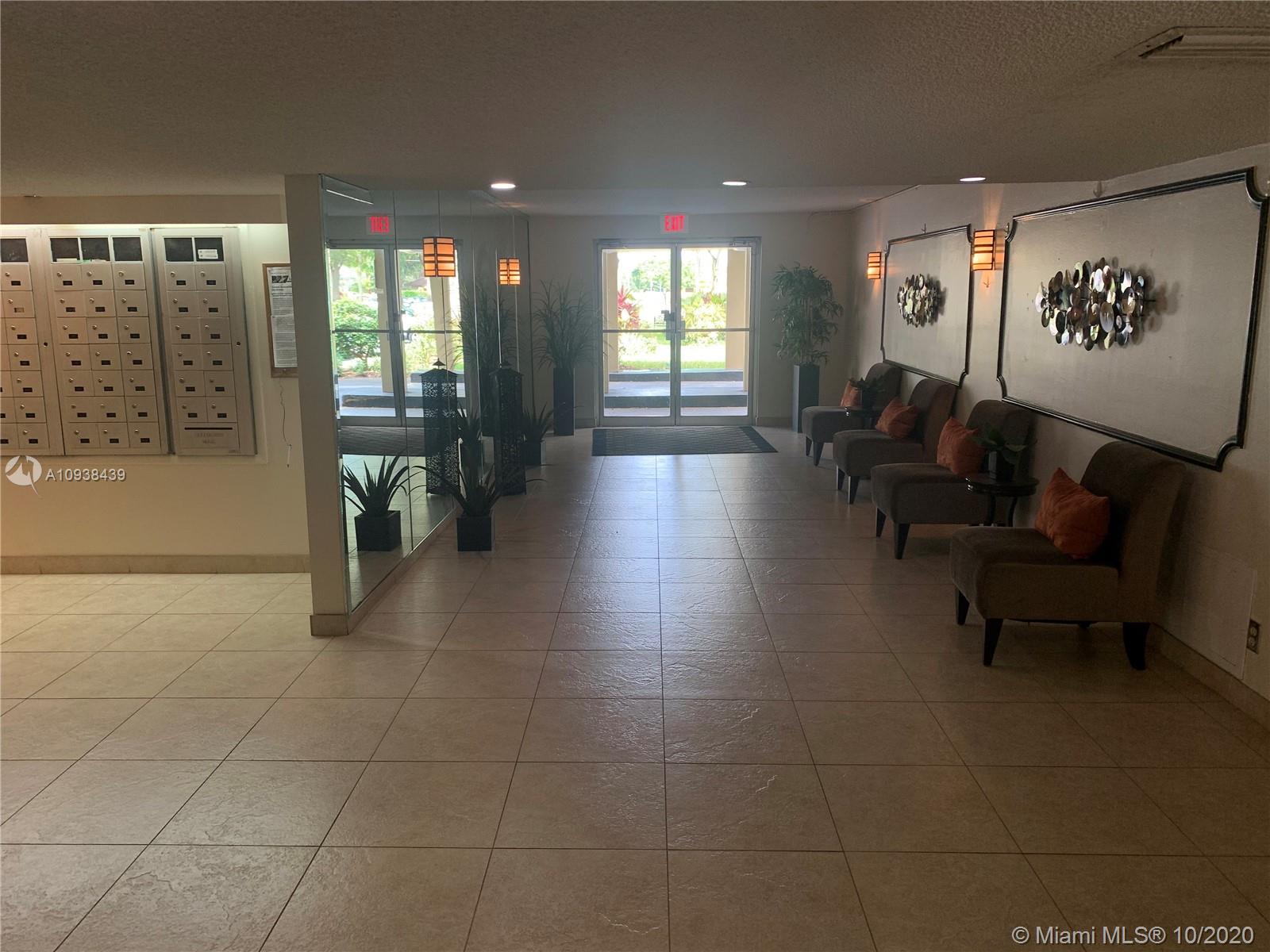 Plantation, FL 33317,6600 Cypress Rd #304