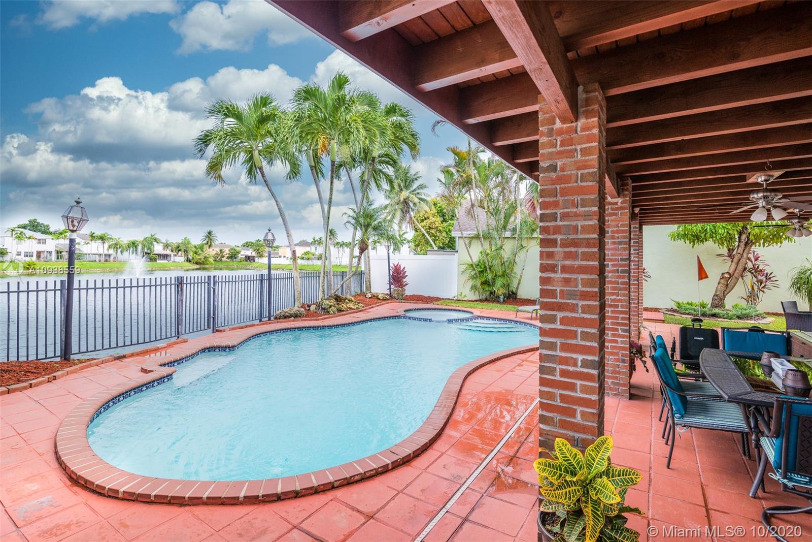 14458 SW 93rd Ter, Miami, FL 33186