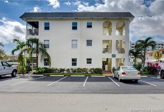 Pompano Beach, FL 33062,3216 SE 8th St #303