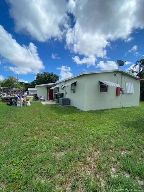 Pembroke Pines, FL 33023,710 SW 67th Ter