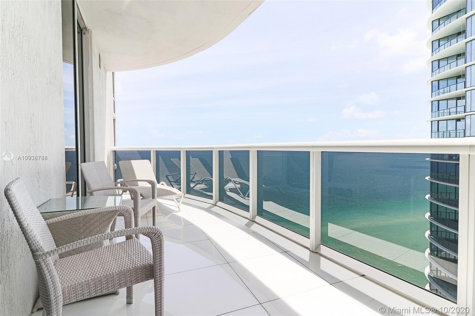 Sunny Isles Beach, FL 33160,15811 Collins Ave #2702