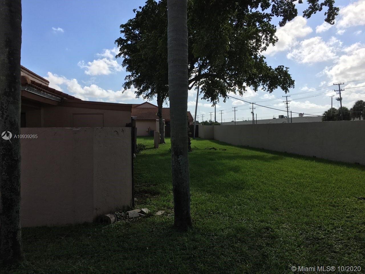 Hialeah, FL 33015,6182 NW 170th Ter