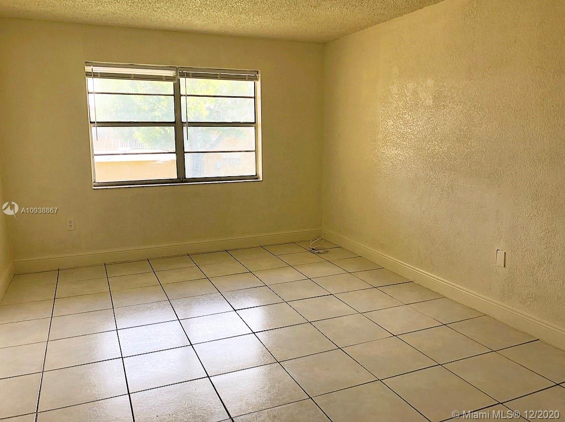 Miami Gardens, FL 33169,505 NW 177th St #216