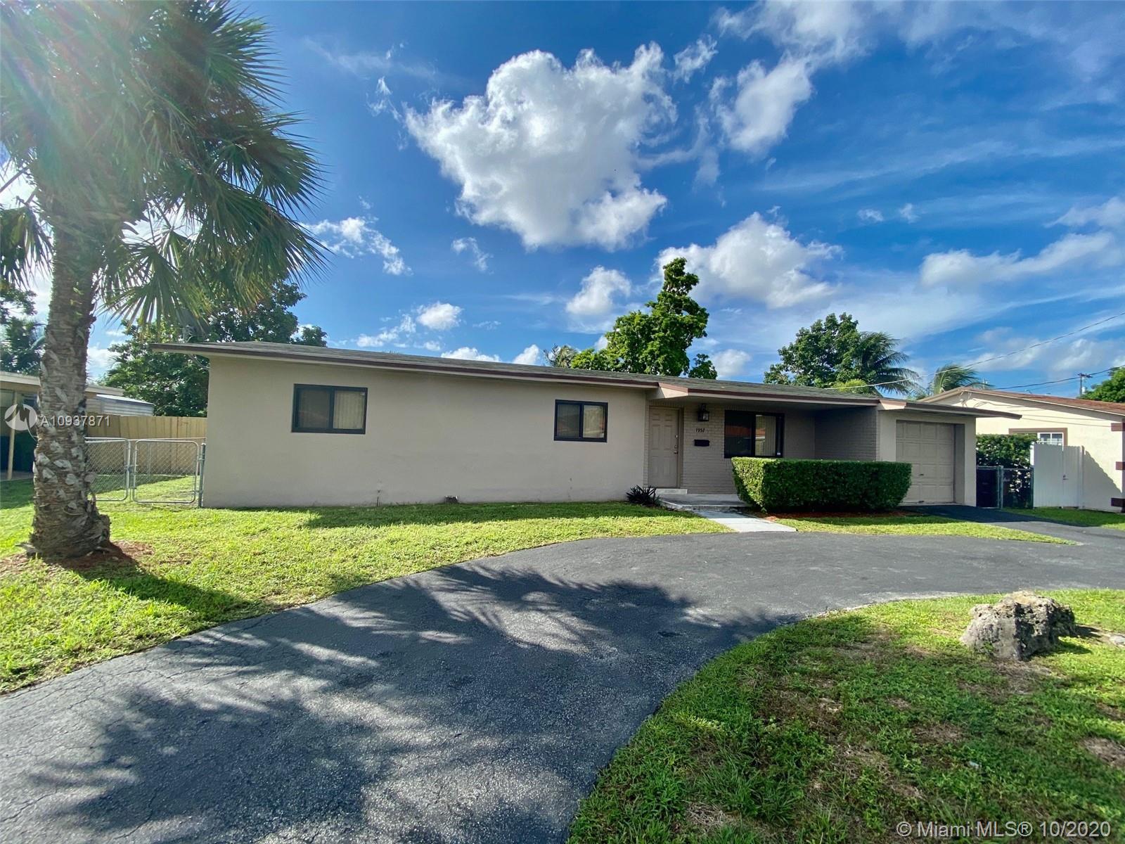 Hialeah, FL 33012,1952 W 64th St