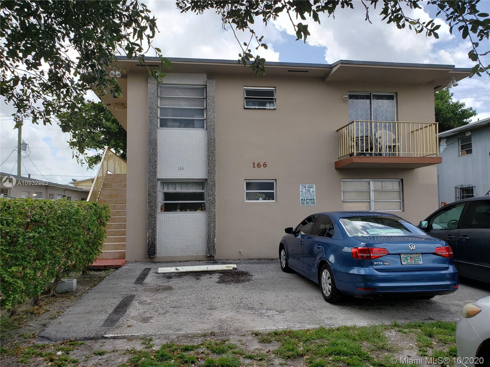 166 W 8th St, Hialeah, FL 33010