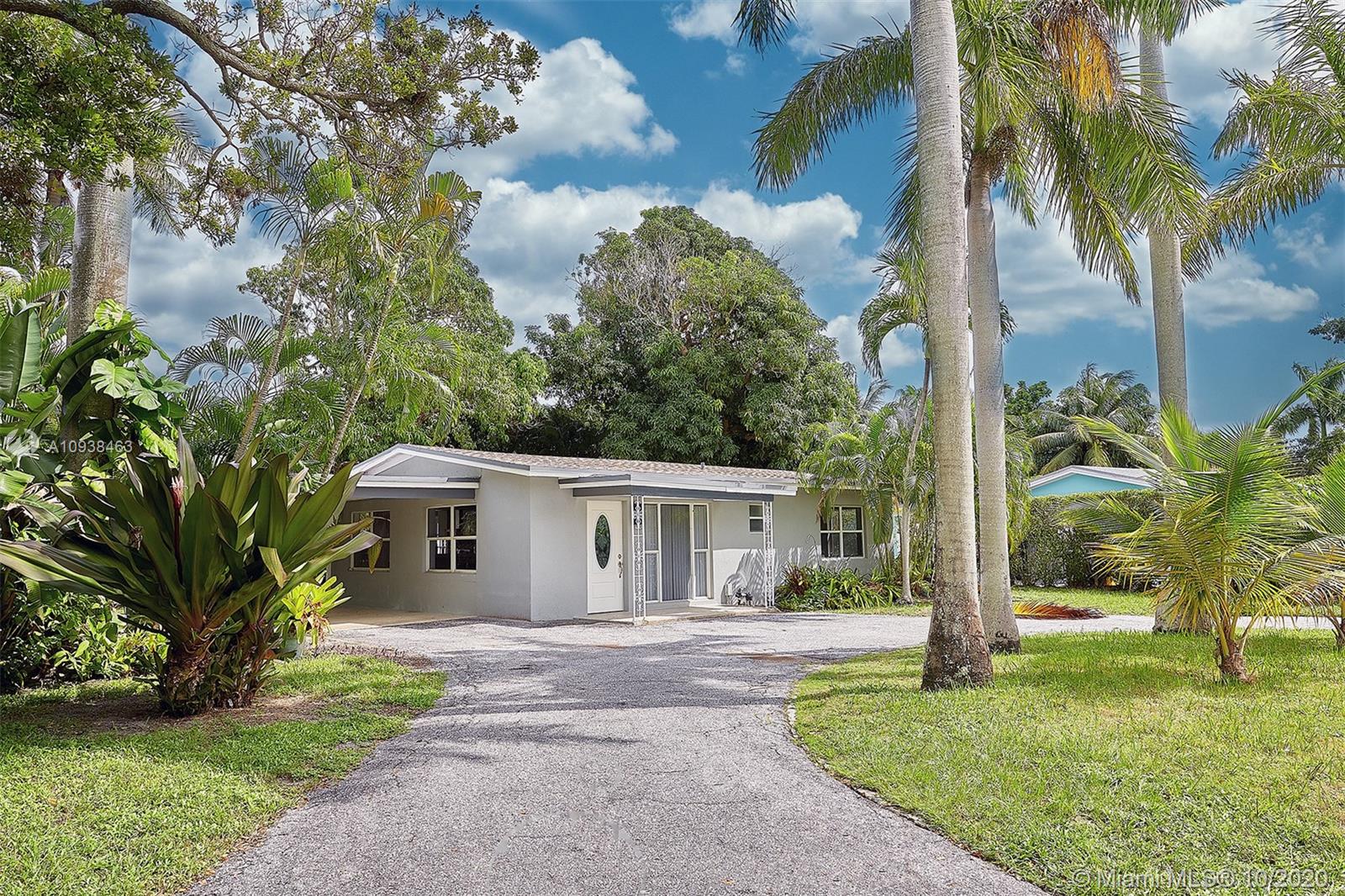 330 NW 3rd Ct,  Boca Raton,  FL 33432