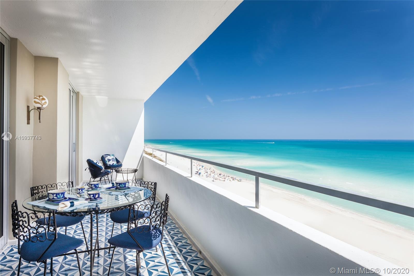 Miami Beach, FL 33140,5555 Collins Ave #14K