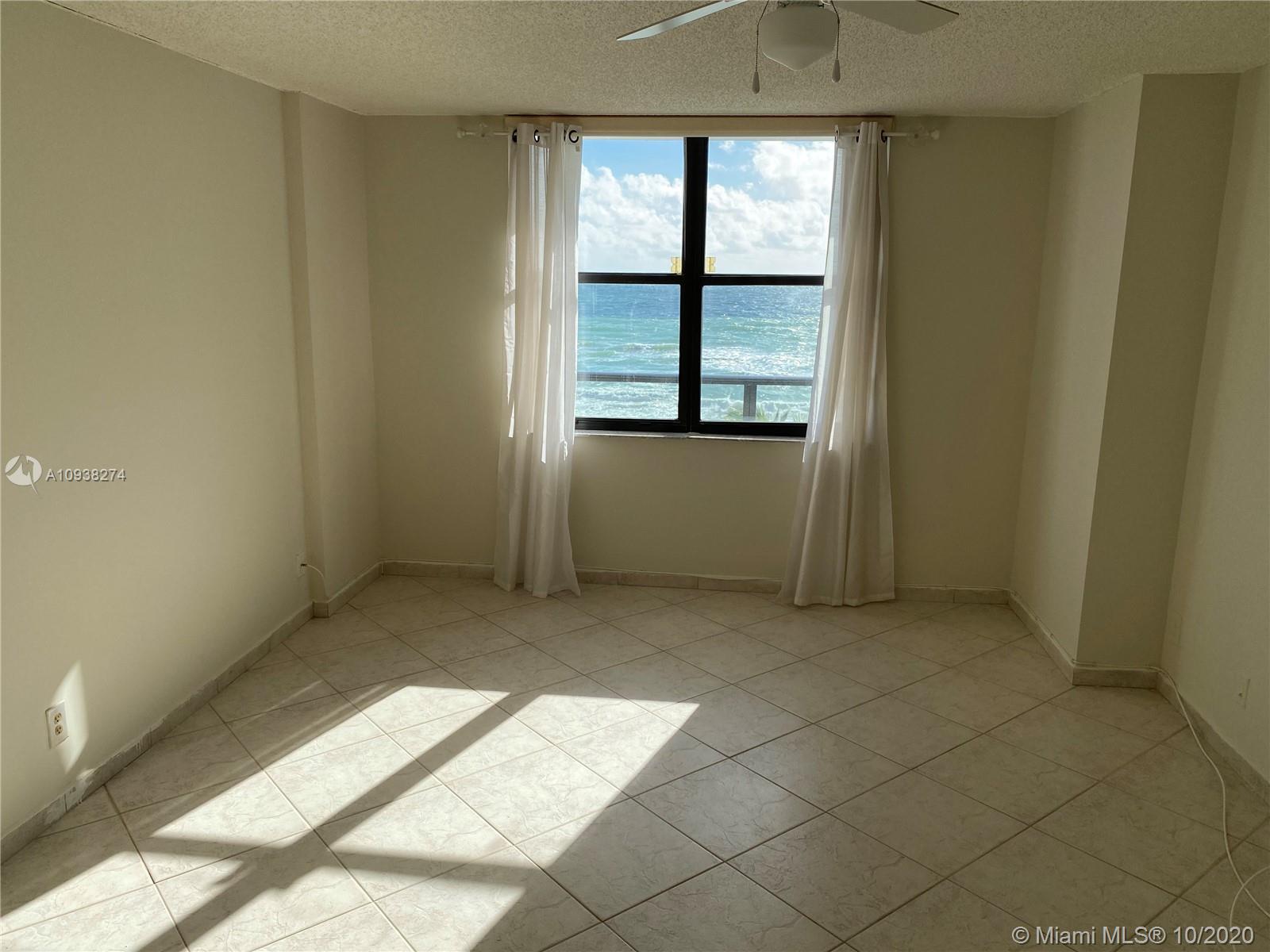 Hollywood, FL 33019,2301 S Ocean Dr #402