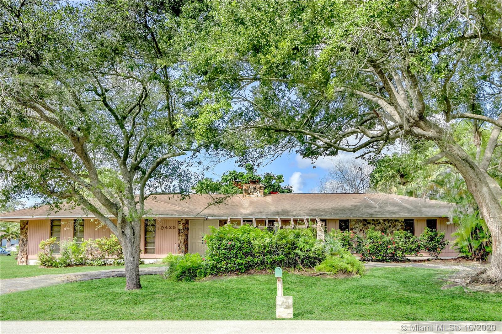 10425 SW 134th St,  Miami,  FL 33176