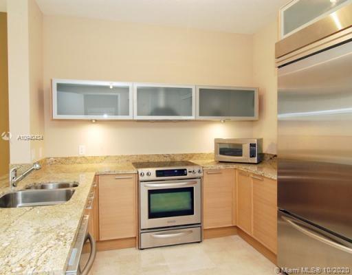 Sunny Isles Beach, FL 33160,16275 Collins Ave #703