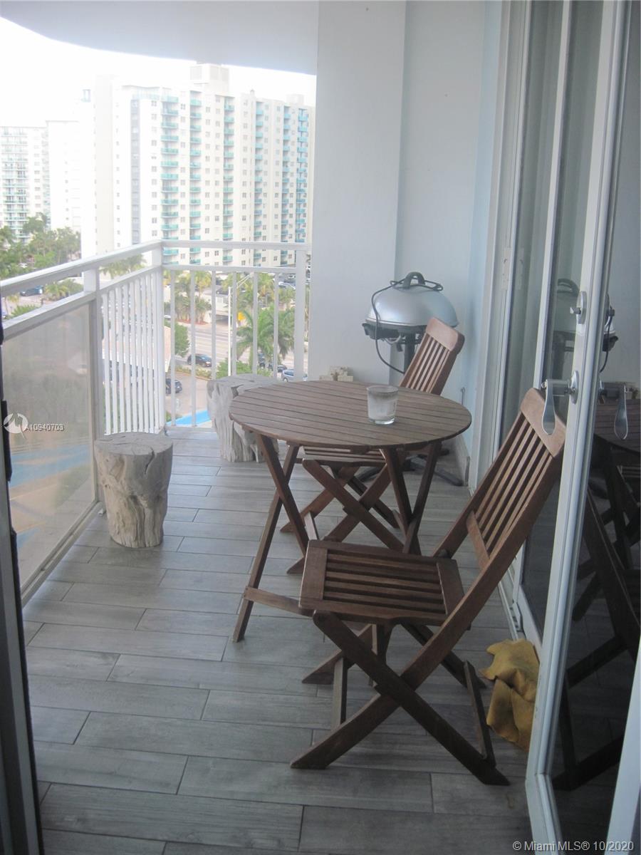 Hallandale Beach, FL 33009,1801 S Ocean Dr #1036